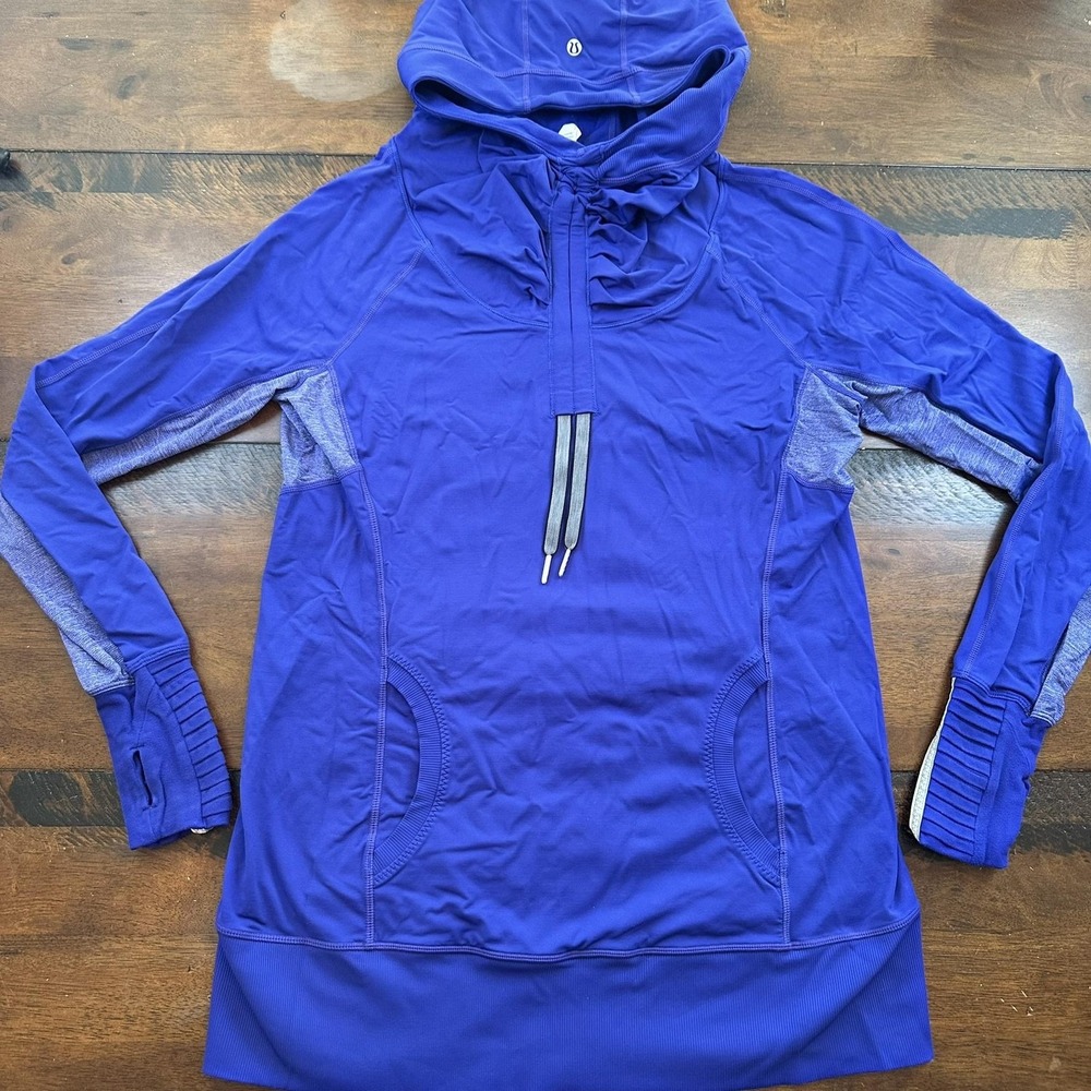 Lululemon Run Stay on Course Hoodie Womens Size 12 Purple Running Pullover - Picture 2 of 10